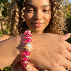 $8 sale Chic pink Beaded sparkle Bracelet